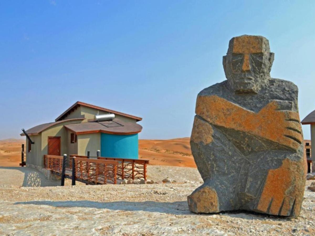 Desert Breeze Lodge Swakopmund Exteriör bild