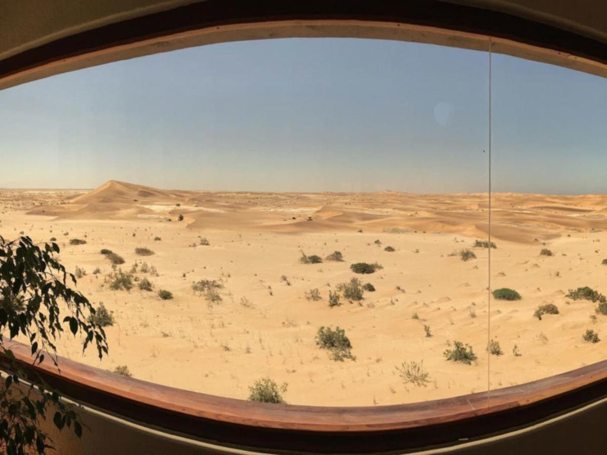 Desert Breeze Lodge Swakopmund Exteriör bild