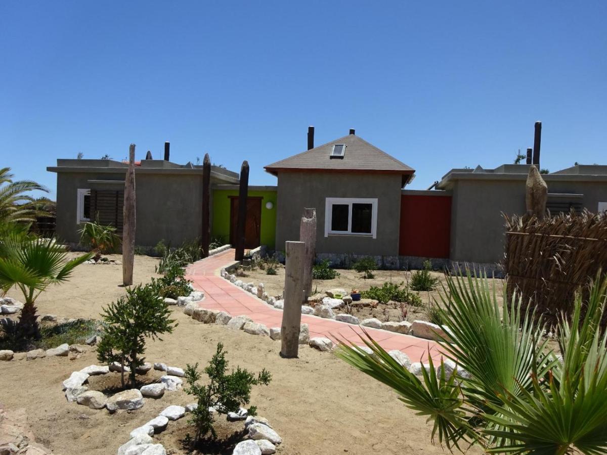 Desert Breeze Lodge Swakopmund Exteriör bild