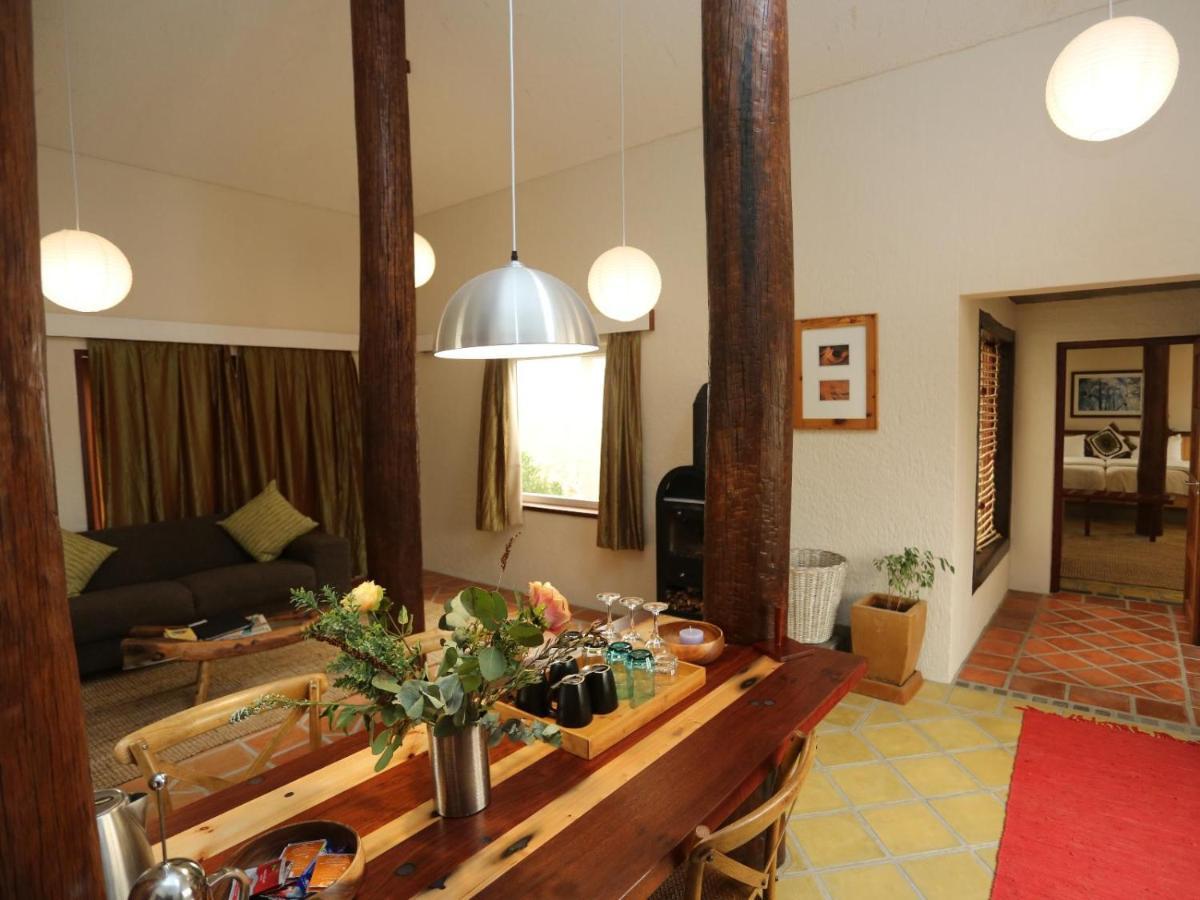 Desert Breeze Lodge Swakopmund Exteriör bild